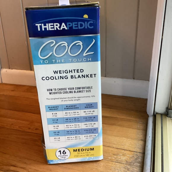 Therapedic Tan Weighted Cooling 16 lb. Blanket, Brand New in Box - Picture 4 of 5